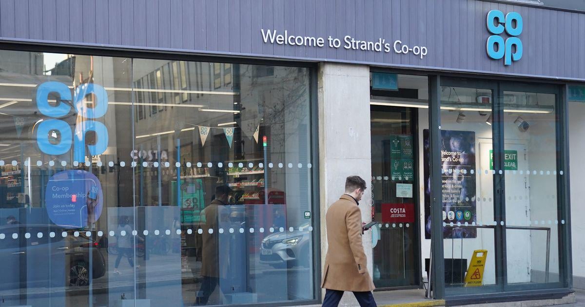 Major UK supermarket forced to go 'cash only' with shelves stripped bare