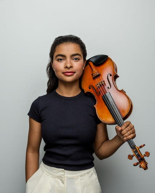 Amaryn Olmeda is the guest soloist for the Sarasota Orchestra Discoveries concert “Vivaldi Inspired.”