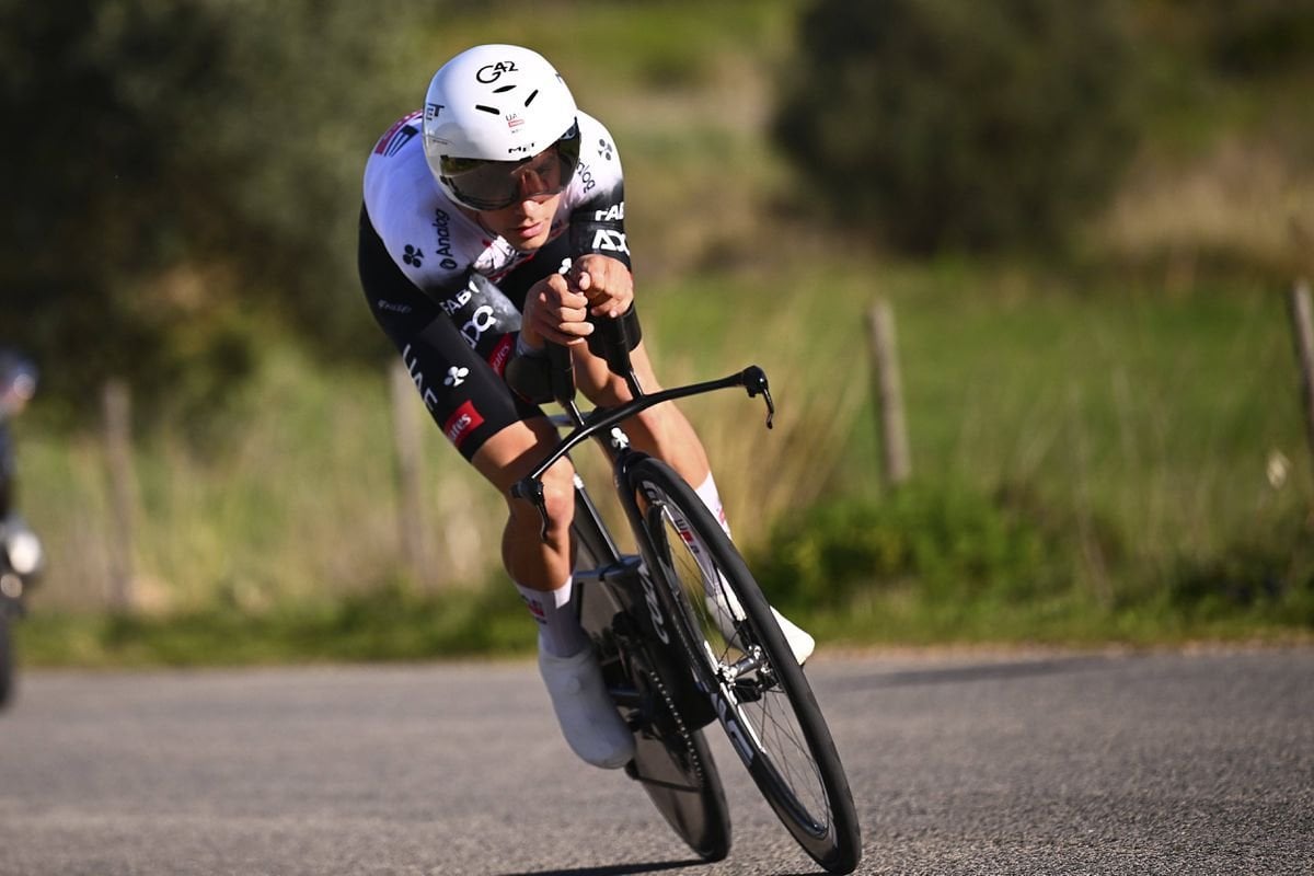 João Almeida imparável vence Volta à Romandia