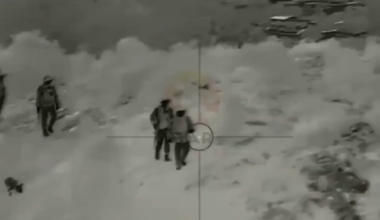 TTP taking out Pakistani soldiers somewhere in South Waziristan