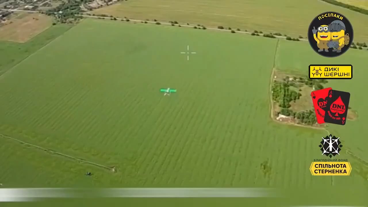 Drone footage of a Russian "Privet-82" loitering UAV getting intercepted by a Ukrainian FPV quad.