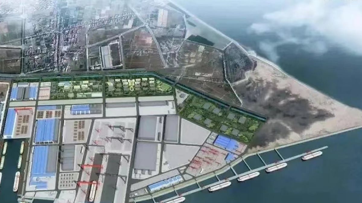 Hudong-Zhonghua Shipbuilding opens LNG carrier manufacturing facility