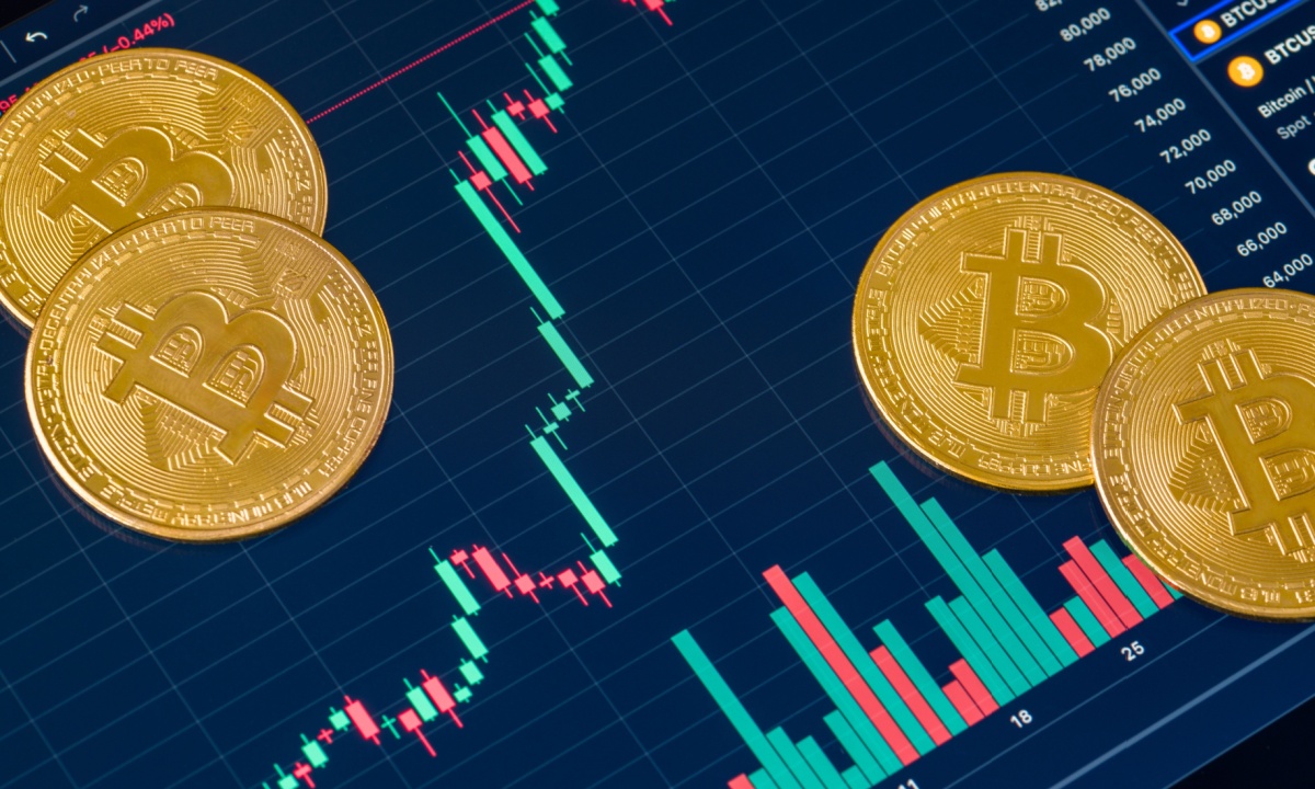 Bitcoin Hits Record High After Stablecoin Bill Advances in Senate