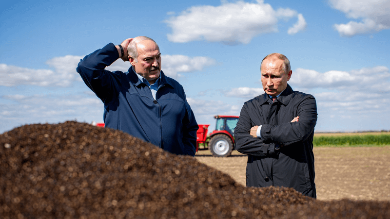 The EU Parliament approved progressive tariffs on Russian and Belarusian fertilizers and farm goods. Starting July 2025, rates will rise sharply by 2028, aiming to cut dependence and boost food security. Imports from both countries are expected to nearly stop.
