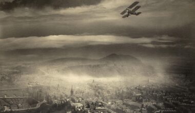 Alfred G. Buckham, Aerial View over Edinburgh, 1920.