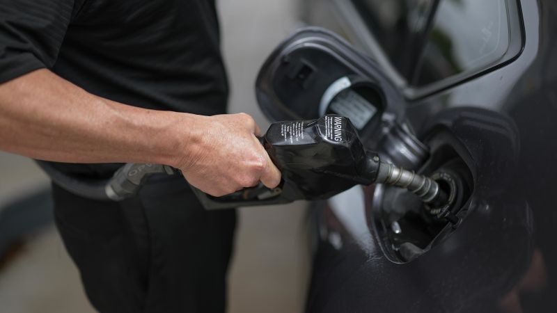 Fact check: Trump keeps making up gas prices
