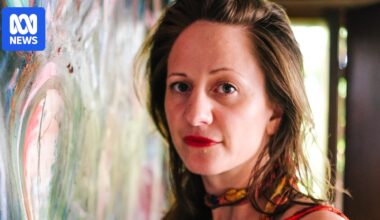 Australian artist Nara Walker was imprisoned in Iceland — now she's painting to process her trauma