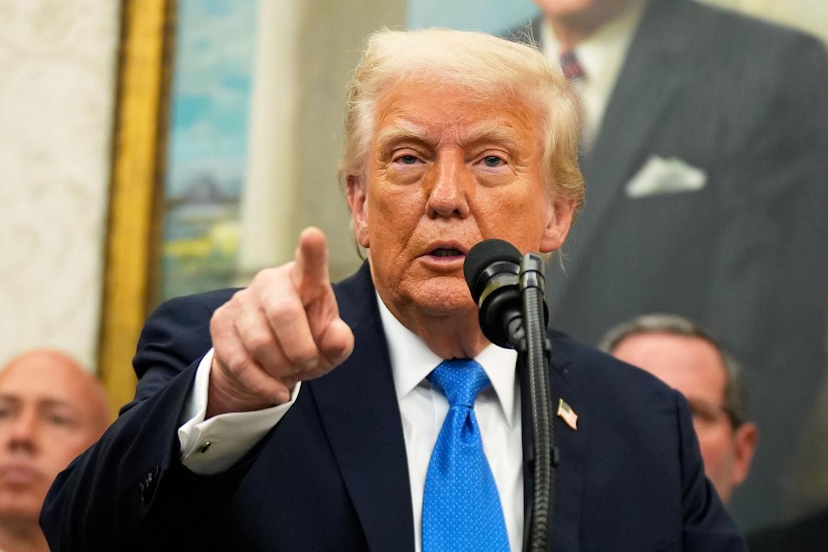 Trump's meme coin dinner stirs controversy at pivotal moment for crypto world