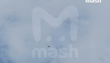Airspace over Moscow closed amid reports of explosions near Domodedovo airport. Ukrainian UAVs can be seen flying over Moscow. May 21, 2025