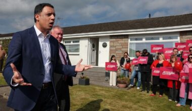 Record | Labour figures fear third place in Hamilton by-election over Reform surge