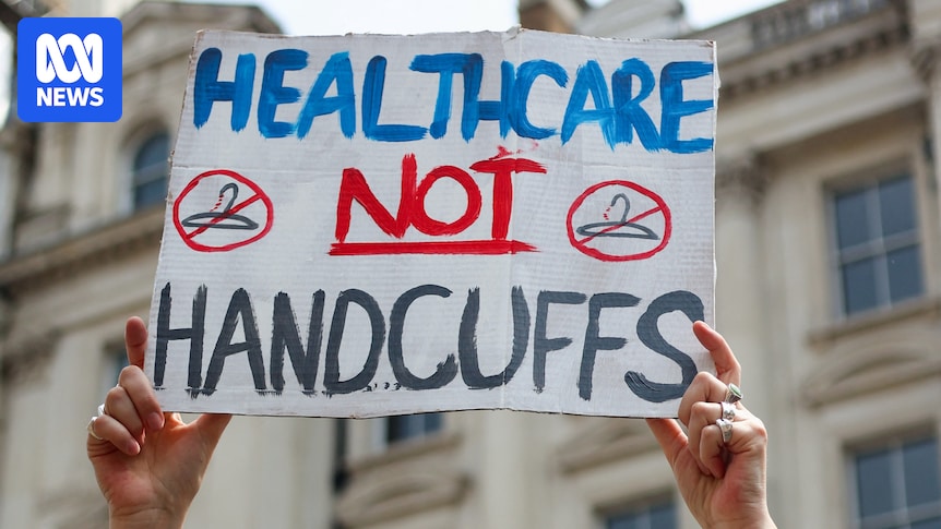 Critics say new UK police guidelines concerning stillbirths and abortions are fuelling a 'culture of hostility'