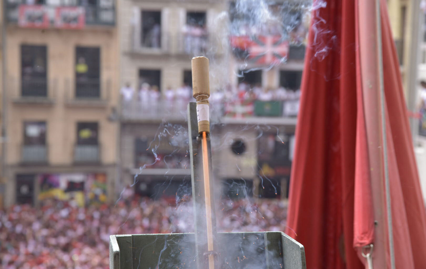 AFAN, Gaiteros de Pamplona, Alberto Gurrea, Juan José Martinena y Yala Nafarroa, candidaturas para lanzar el Chupinazo de los Sanfermines de este año