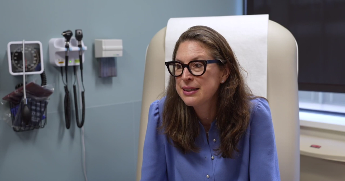 Woman from Germany is grateful for double lung transplant from Northwestern Medicine this Mother's Day