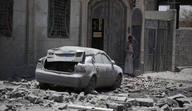 Sanaa | Nach Flughafen-Beschuss: Israel schlägt gegen Huthi zurück