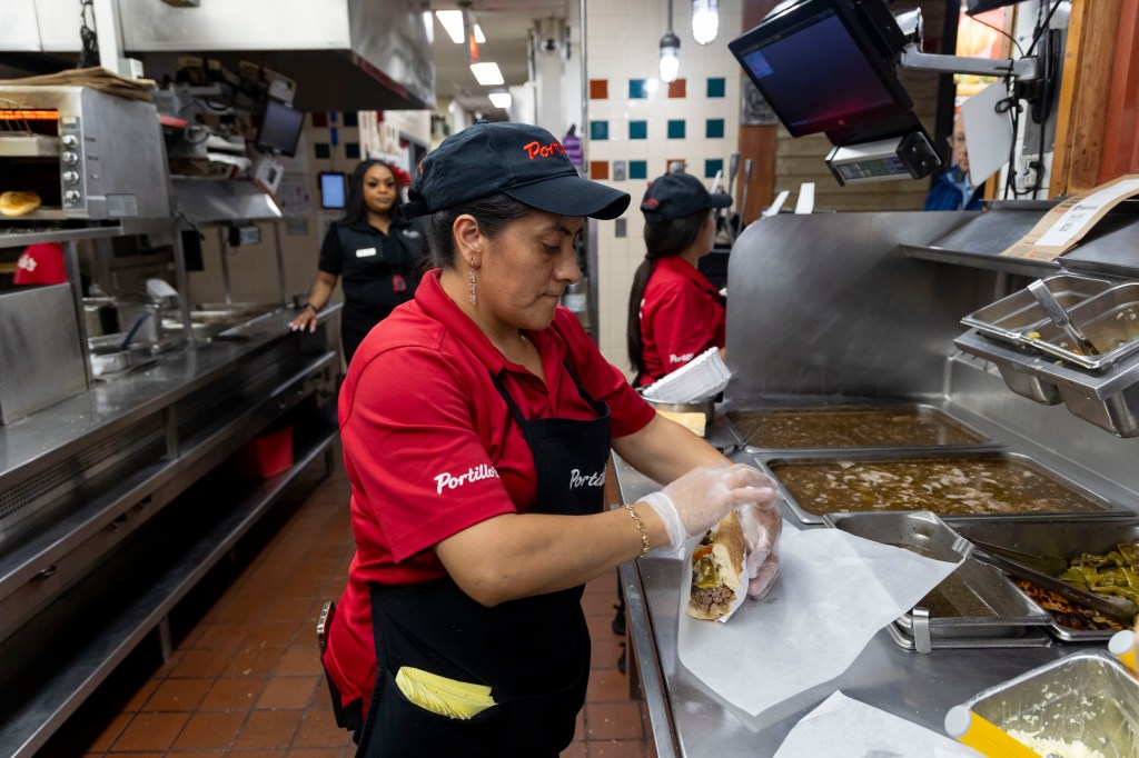 Portillo's marks National Italian Beef Day with free sandwiches