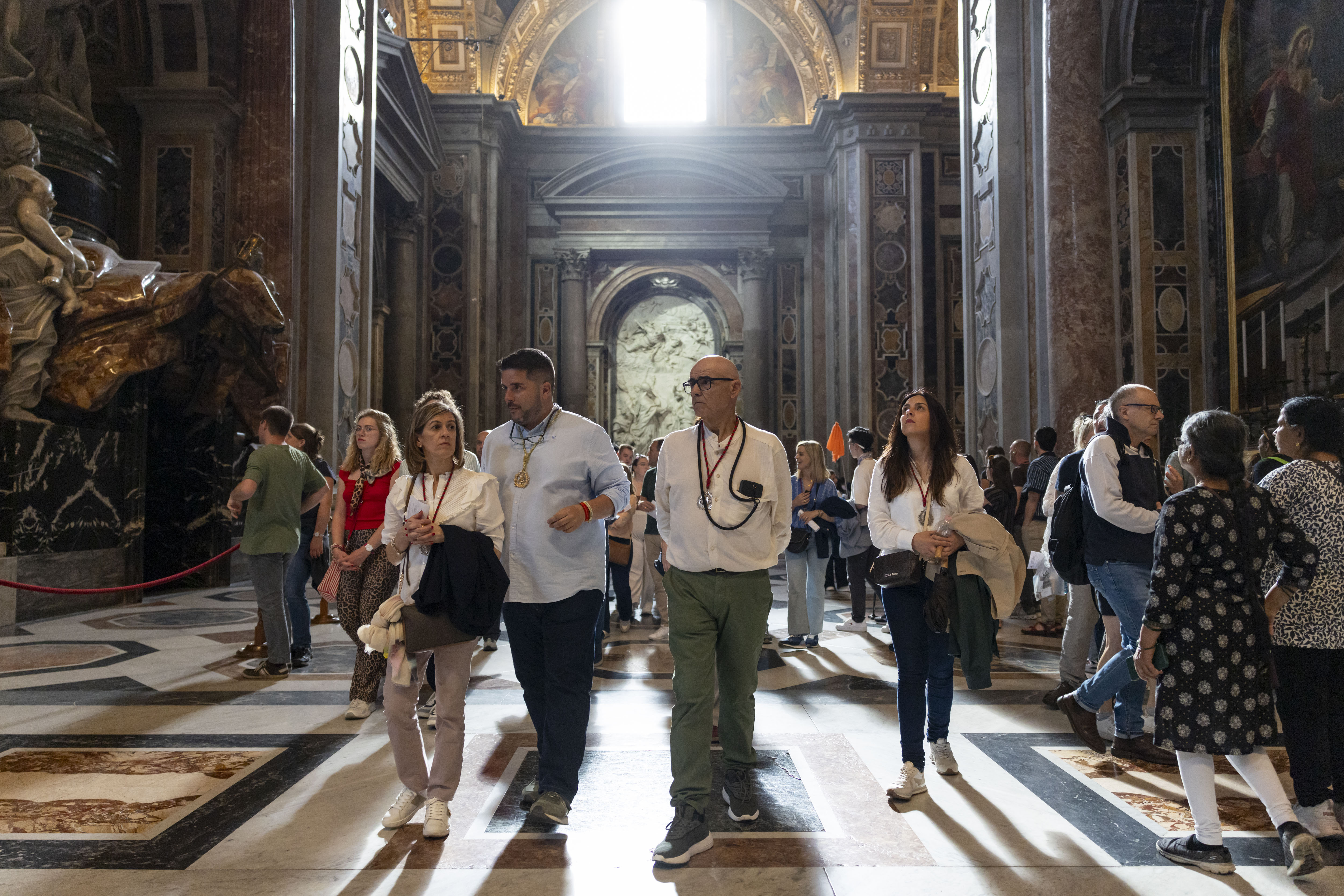 People visit St. Peter's Basilica on May 15, 2025, before the installation of Pope Leo XIV at the Vatican. (Brian Cassella/Chicago Tribune)