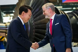 Czech PM Petr Fiala and South Korean President Yoon Suk Yeol at the  Doosan Škoda Power plant in Pilsen. Photo: Facebook / Petr Fiala