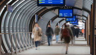 RTL Infos - Luxembourg: Les frontaliers occupent près d'un emploi sur deux