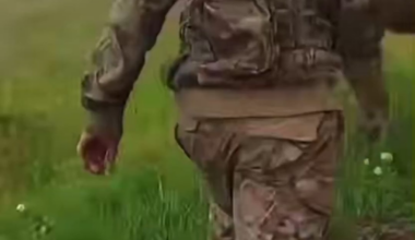Russian soldiers approached to inspect a crashed but unexploded drone and found out that it was a bad idea. [Published 24.05.2025]