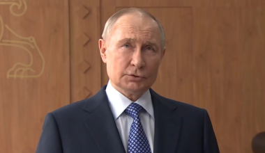 Russia claims it doesn’t target civilians, yet missile strikes on Ukrainian cities kill and injure thousands, including children. World leaders condemn Moscow’s actions, exposing its hypocrisy—while some, like Orbán, still pursue cooperation with the aggressor.