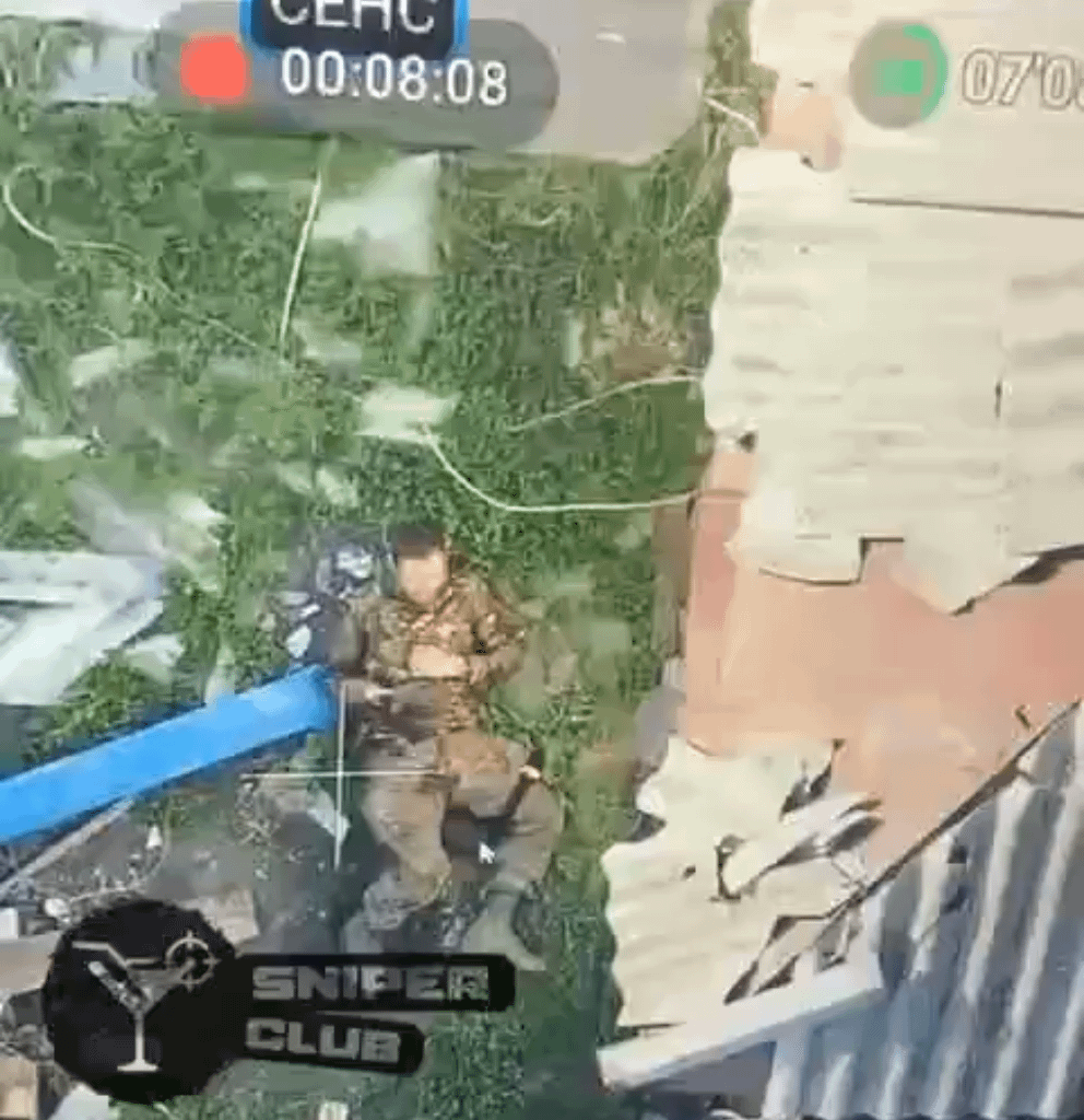 Ukrainian soldier finished off Russian soldier after close distance fire fight. Eastern Kharkiv region, "Sniper Club" unit, May 2025 [NSFW, graphic content]