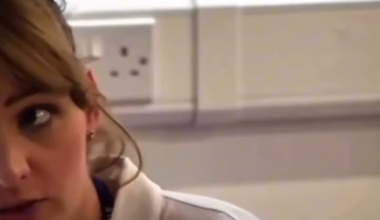 I know this teaching assistant was using all of her strength not to laugh.
