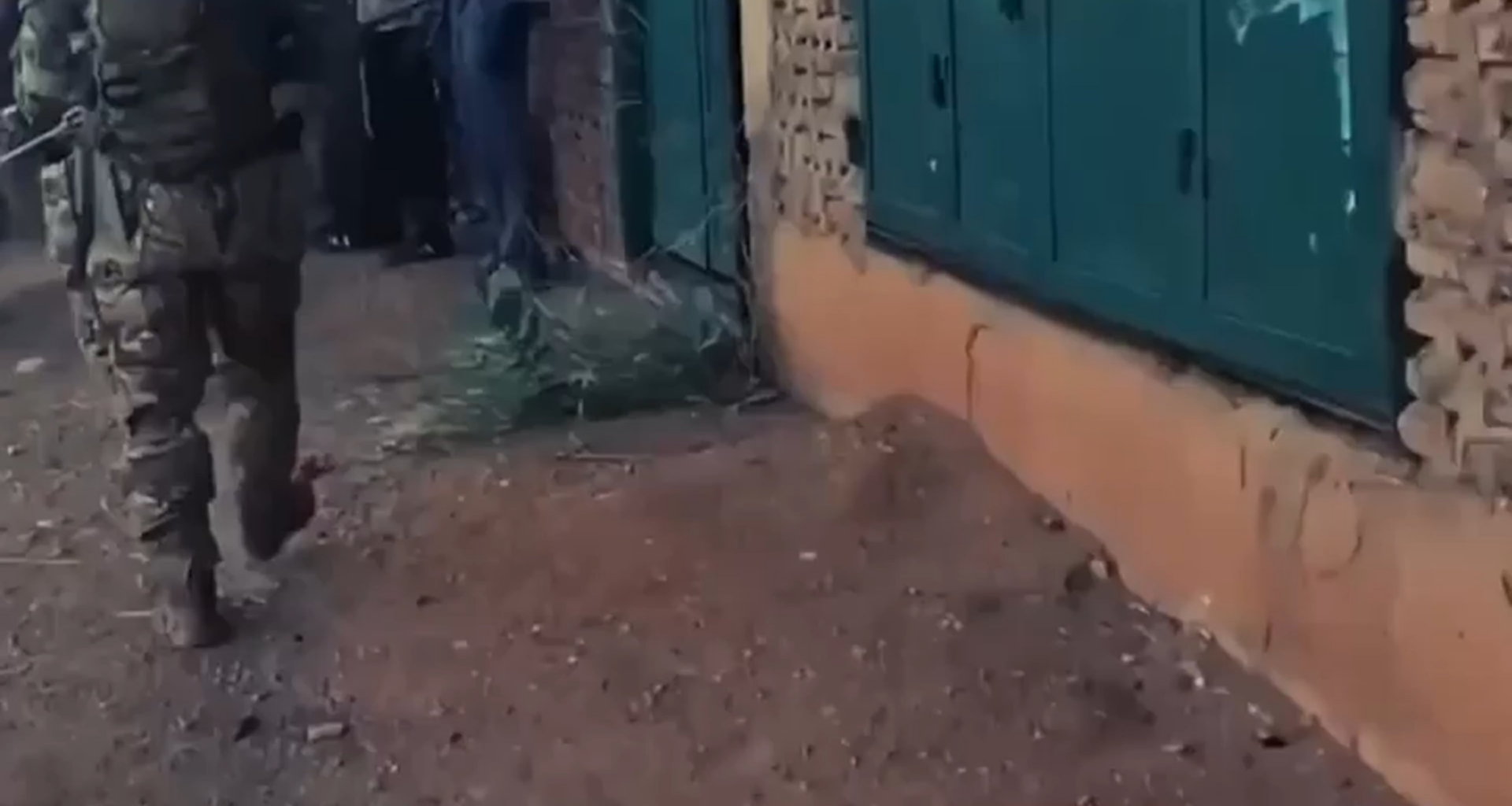 Footage of UA Special Forces in Northern Africa (Music from source, Unknown date)
