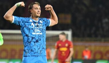 Catanzaro-Spezia 0-2 e Juve Stabia-Cremonese 2-1, gol e highlights dei playoff di Serie B | Sky Sport
