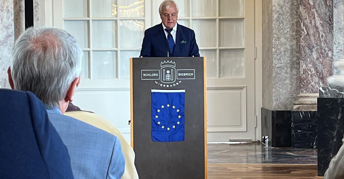 Nicht Eingeladen: Europa-Union kritisiert Stadt Wiesbaden