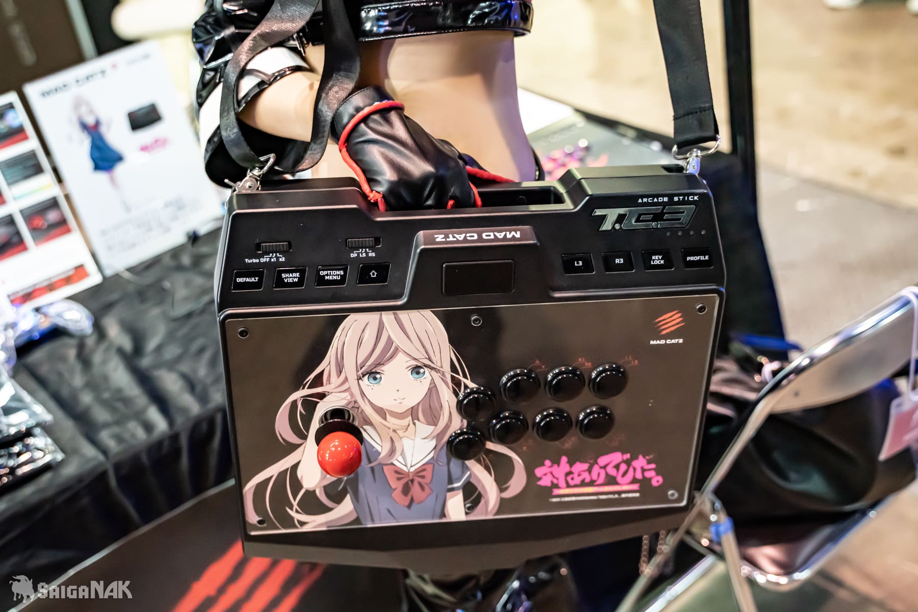 Reika holding the T.E.3