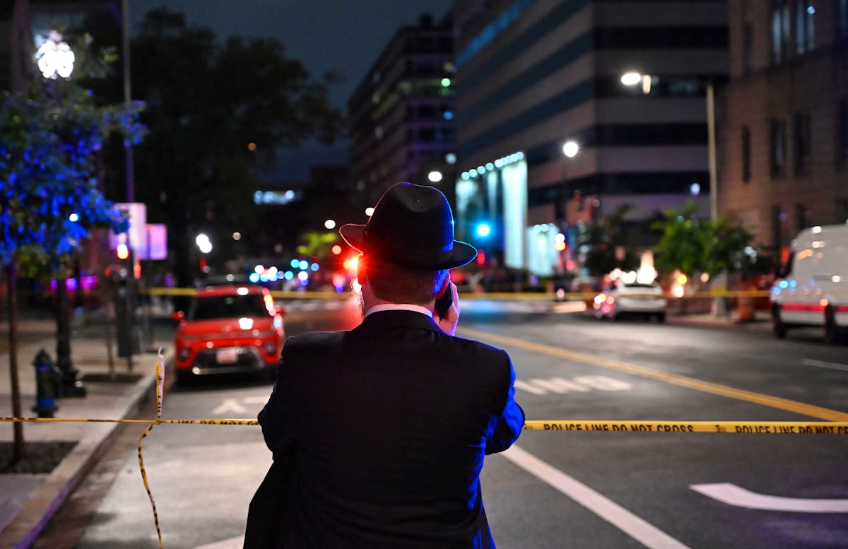 Laut dem israelischen Botschafter in den USA plante der am Donnerstag in Washington DC erschossene Botschaftsmitarbeiter, seiner ebenfalls getöteten Partnerin in Kürze einen Antrag zu machen.