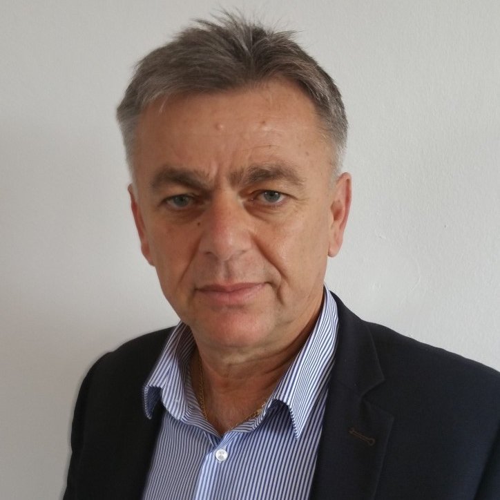 cover Polis mayor calls for long-term solutions to water problems