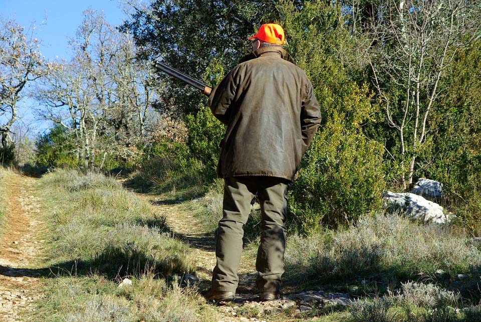 cover Row in Cyprus over EU’s plan to ban lead in ammunition