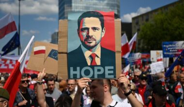 Poland set for razor-tight presidential vote