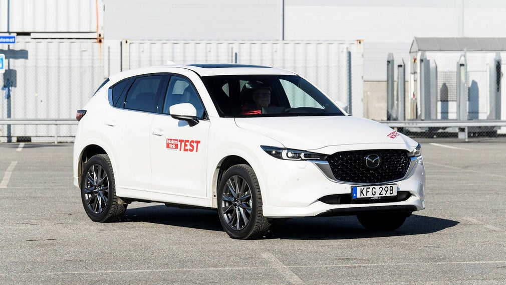 Och även Mazda CX-5 konkurrerar med Kia Sportage.