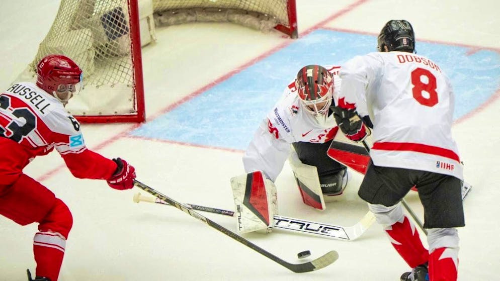 Sensation in Herning: co-hosts Denmark knock record world champions Canada out of the tournament with two late goals