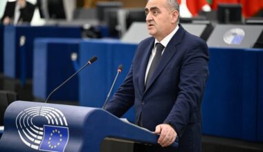 Κατασυκοφαντεί την Ελλάδα για το κράτος Δικαίου