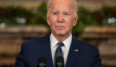 Reactions pour in after former President Biden's prostate cancer diagnosis