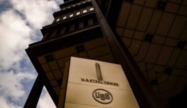 President Trump says US Steel will keep HQ in Pittsburgh