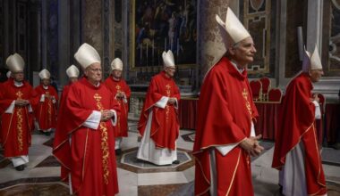 Live updates: New pope to be elected by the conclave