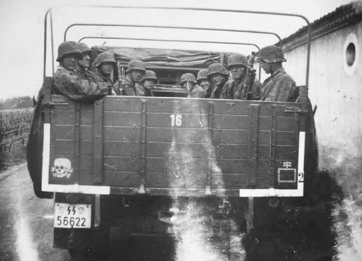 Vzacne foto autobusu se kterym jezdil Filip Turek jako maly chlapec do skoly😎