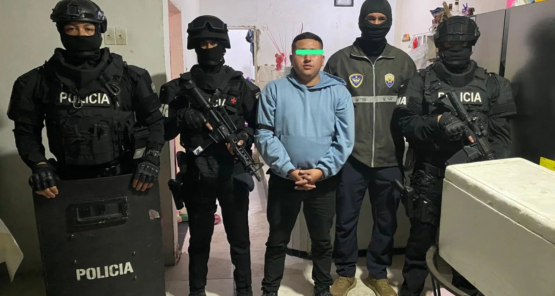 Diecisiete detenidos en Ecuador y España por narcotráfico, incluidos tres policías ecuatorianos