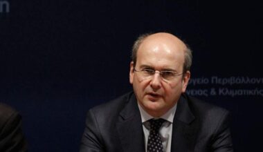 Greece has become a return destination, Hatzidakis says