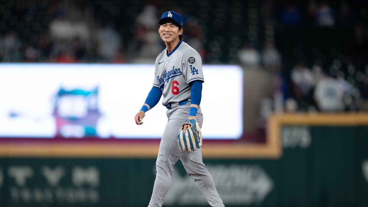 Dodgers recall South Korean All-Star Hyeseong Kim and place Tommy Edman on injured list – NBC Los Angeles
