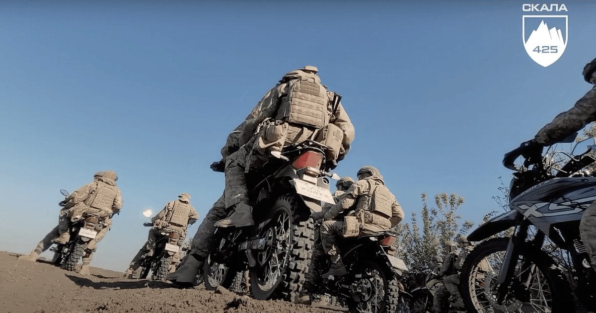 Ukraine's Refines Motorcycle Assaults: Raids Kursk At Night, Hits Russians, Returns