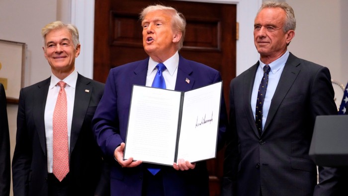 Mehmet Oz, Donald Trump and Robert F Kennedy Jr
