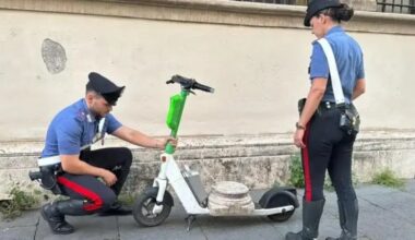 German tourist carrying ancient Roman artifact on e-scooter chased by Italian police