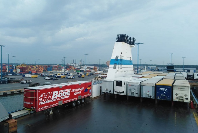 Finland sees €890m trade deficit in March