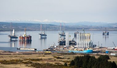 "It should be clear to everyone at this point that we cannot rely on the market and industry bosses to deliver these."