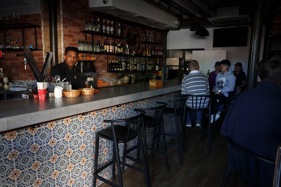 Spain & Portugal power outage LATEST: Electricity returns but cause of mass blackout still a mystery